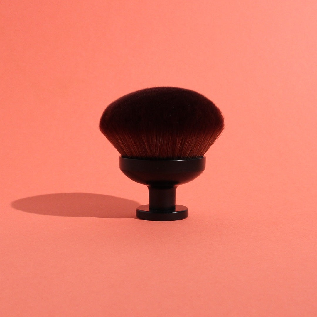 Photo of He-Shi Blend to Bronze Brush